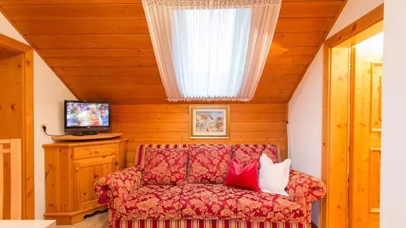 Residence Obermoarhof | Trentino-Alto Adige - Güney Tirol (il) - Vandoies