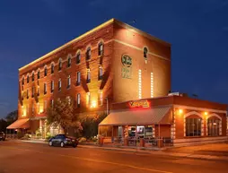 Hotel du Fjord | Quebec - Saguenay (ve civarı) - Saguenay - Chicoutimi