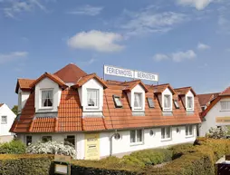 Ferienhotel Bernstein | Mecklenburg - Batı Pomerania - Trassenheide