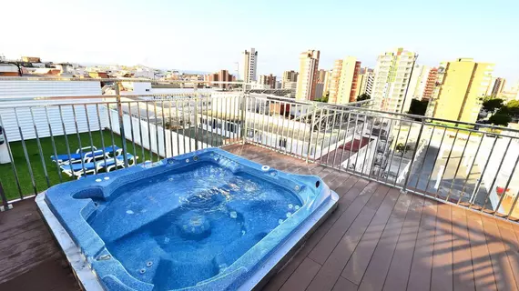 Hotel Sol & Sombra | Valencia Bölgesi - Alicante (vilayet) - Marina Baja - Benidorm