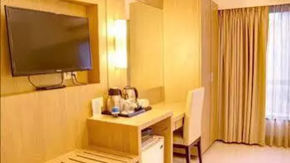 Hotel Galaxy | Maharaştra - Raigad - Bombay (ve civarı) - Bombay - Santacruz, Mumbai