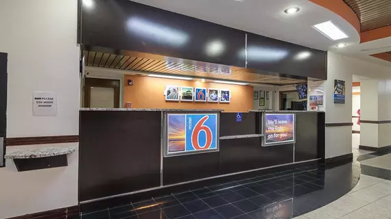 Motel 6 Decatur | Georgia - Atlanta (ve civarı) - Decatur