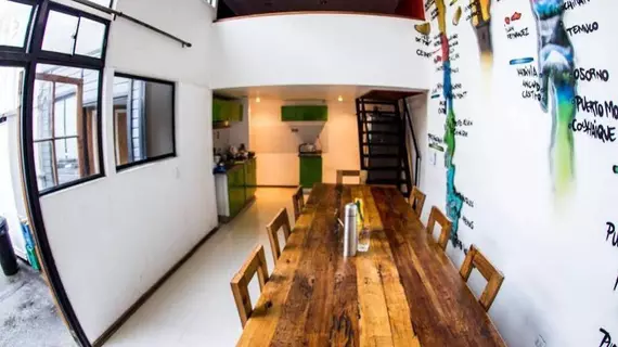 Chile Lindo Hostel | Santiago - Santiago (ve civarı) - Santiago