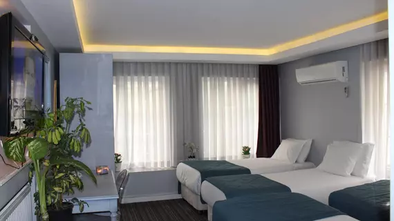 Taksim Santa Lucia Hotel |  Istanbul  - Beyoğlu - Sütlüce Mahallesi