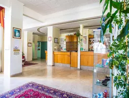 Hotel Delfino | Marche - Ancona (vilayet) - Senigallia