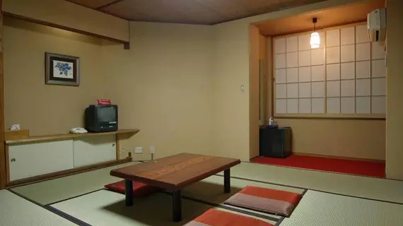 Ryouri Ryokan Watanabe | Aichi (idari bölge) - Nagoya (ve civarı) - Nagoya