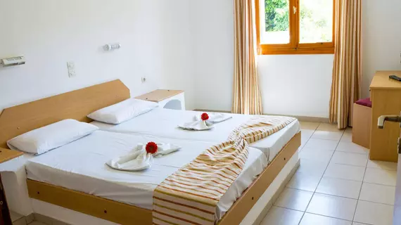 Ideal Hotel | Girit Adası - Kandiye (bölge) - Gouves - Kokkini Chani