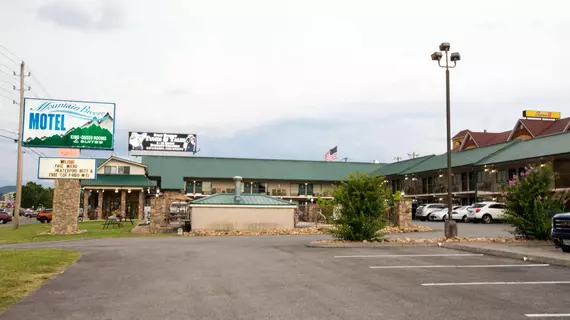 Mountain Breeze Motel | Tennessee - Gatlinburg - Pigeon Forge (ve civarı) - Pigeon Forge