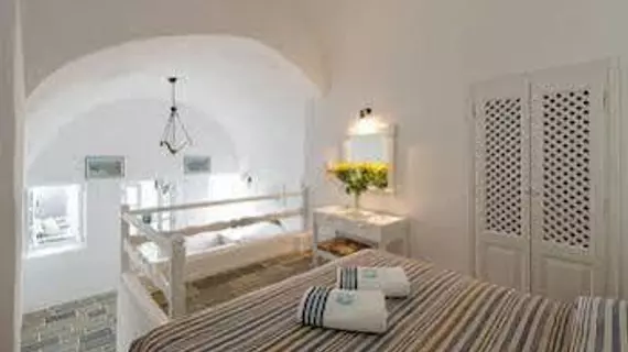 Vallas Apartments | Ege Adaları - Santorini