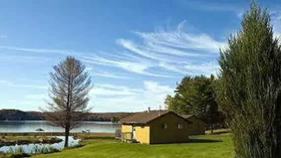 Blue Water Acres | Ontario - Muskoka - Huntsville (ve civarı) - Lake of Bays