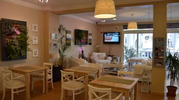 Hostal Mar del Plata | Balearic Adaları - Mayorka Adası - Palma de Mallorca - El Arenal