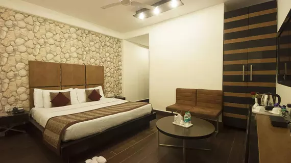 Hotel Good Palace | Batı Delhi - Ulusal Eyalet Başkenti Delhi - Delhi (ve civarı) - Yeni Delhi - Karol Bagh