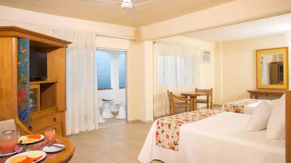 Tropicana | Nayarit - Bahía de Banderas - Puerto Vallarta (ve civarı) - Puerto Vallarta - Mismaloya - Güney Kıyısı Otel Bölgesi