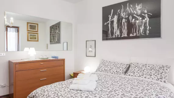 B&B Agli Scaligeri | Veneto - Verona (ve civarı) - Verona - Citta Antica