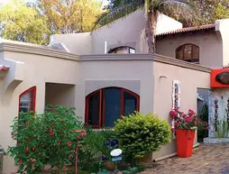 Twin Waters Guest House | Gauteng - City of Tshwane - Johannesburg (ve civarı) - Randburg