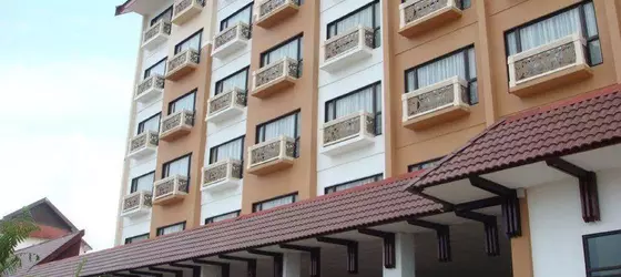 Permai Hotel | Terengganu - Kuala Terengganu - Kampung Gong Gemia - Batu Buruk