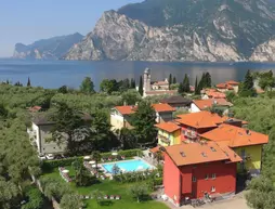 Aktivhotel Santalucia | Trentino-Alto Adige - Trento İli - Nago-Torbole