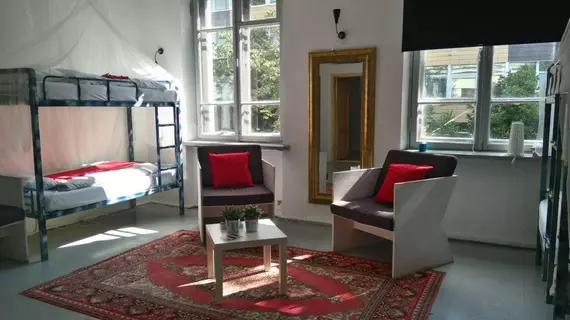 Hostel B&B&B&B&B - Adult Only | Vilnius (ve civarı) - Vilnius