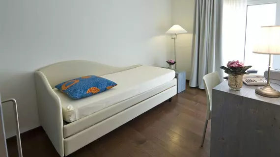 Hotel Estense | Rimini (vilayet) - Bellaria-Igea Marina - Bordonchio - Igea