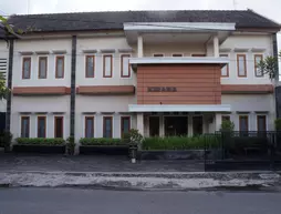 Hotel Kirana | Yogyakarta Özel Bölgesi - Yogyakarta (ve civarı) - Yogyakarta - Prawirotaman - Mergangsan