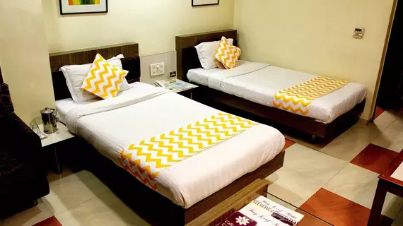 Hotel Amrit Residency | Madya Pradeş - Indore