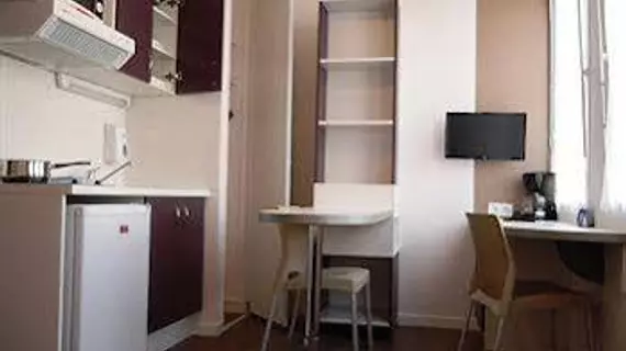 Montempô apparthotel Lyon | Auvergne-Rhone-Alpes - Rhone (bölge) - Lyon (ve çevresi) - Venissieux