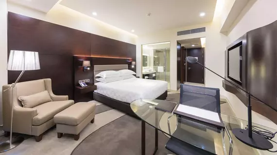 THE STANLEY AND SUITES | Port Moresby