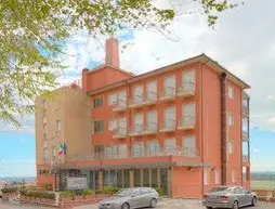 Hotel 3 Querce | Marche - Ancona (vilayet) - Camerano