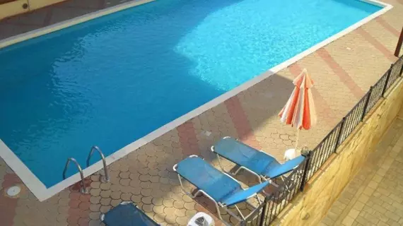 Irini Apartments | Girit Adası - Kandiye (bölge) - Hersonissos - Stalida