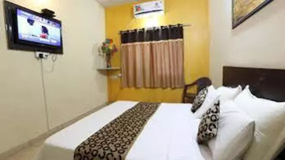 OYO Rooms Sanganva Chowk Trikon Baugh | Gujarat - Rajkot