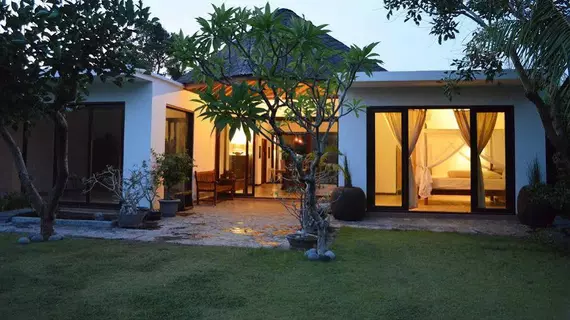 Villa Puri Buri | Bali - Badung - Günbatımı Yolu