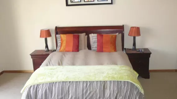 Abafazi Guest House | Gauteng - City of Tshwane - Johannesburg (ve civarı) - Pretoria - Waterkloof Glen