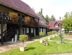 Pension Zum Schlangenkönig | Brandenburg Bölgesi - Burg (Spreewald)