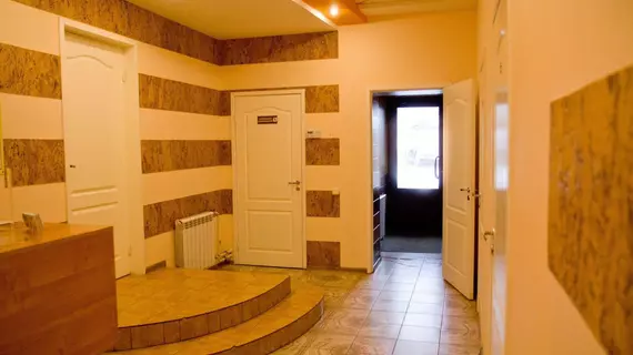 Alyans Guest House | Novgorod Federal Bölgesi - Veliky Novgorod