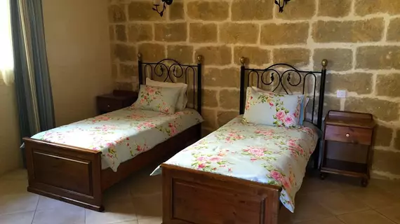 Ellie Boo Bed & Breakfast | Malta - Xaghra