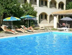 Villa Karmar Hotel Apartments | İyon Adaları - Korfu - Dassia