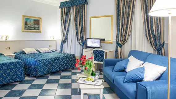 Hotel Anfiteatro Flavio | Lazio - Roma (ve civarı) - Roma Kent Merkezi - Monti