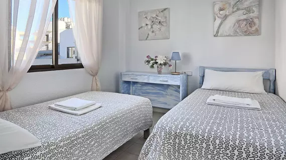 ALL SUITE IBIZA APARTHOTEL | Balearic Adaları - İbiza Adası - Sant Antoni de Portmany