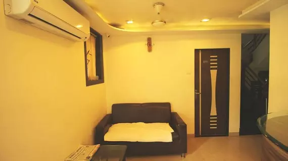 Metro Dormitory | Maharaştra - Raigad - Bombay (ve civarı) - Bombay - Malad - Batı Banliyöleri