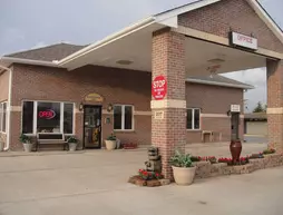 Trails West Motel | Kansas - Hutchinson (ve civarı) - South Hutchinson