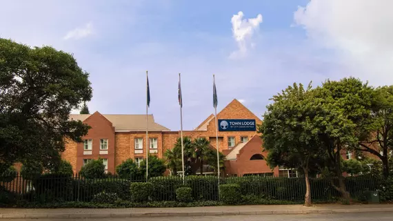 Town Lodge Sandton, Grayston Drive | Gauteng - City of Tshwane - Johannesburg (ve civarı) - Sandton