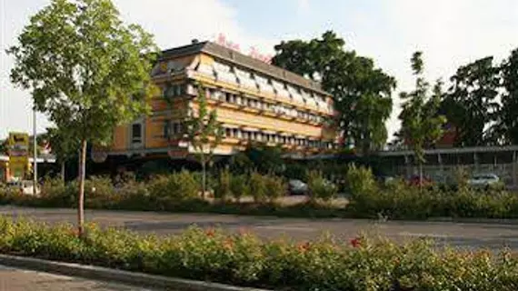 Ai Ronchi Motor Hotel | Lombardy - Brescia (il) - Brescia (ve civarı) - Brescia - Porta Venezia