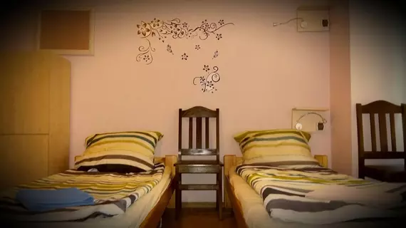 Heynow Hostel | Küçük Polonya Voyvodalığı - Krakow (ve civarı) - Krakow - Stare Miasto