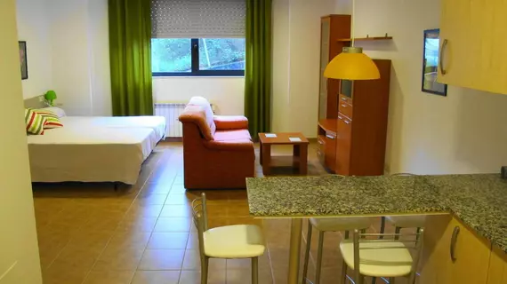 Apartamentos Cancelas | Galicia - La Coruna (vilayet) - Santiago de Compostela