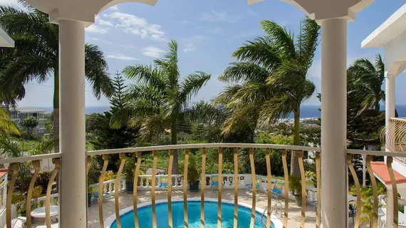 Chateau De La Rose - 1bdr Apartment | Saint James - Montego Körfezi (ve civarı) - Montego Bay