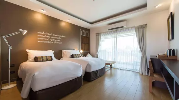 Brown House | Udon Thani İli - Udon Thani