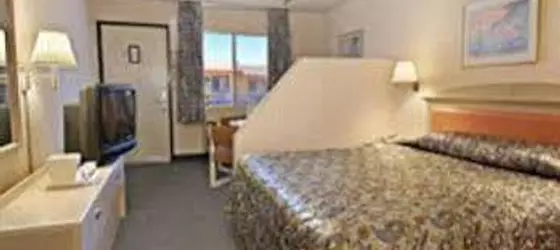 Hilltop Inn & Suites | Kaliforniya - San Bernardino County - Victorville (ve civarı) - Victorville