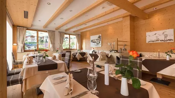 Boutique Hotel Nives | Trentino-Alto Adige - Güney Tirol (il) - Selva di Val Gardena