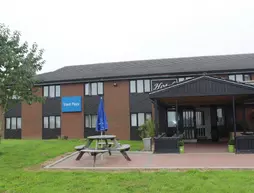 Travel Plaza Hotel | Northamptonshire (kontluk) - Kettering District - Kettering