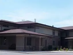 Prairie Inn and Suites | Wisconsin - La Crosse (ve civarı) - Holmen